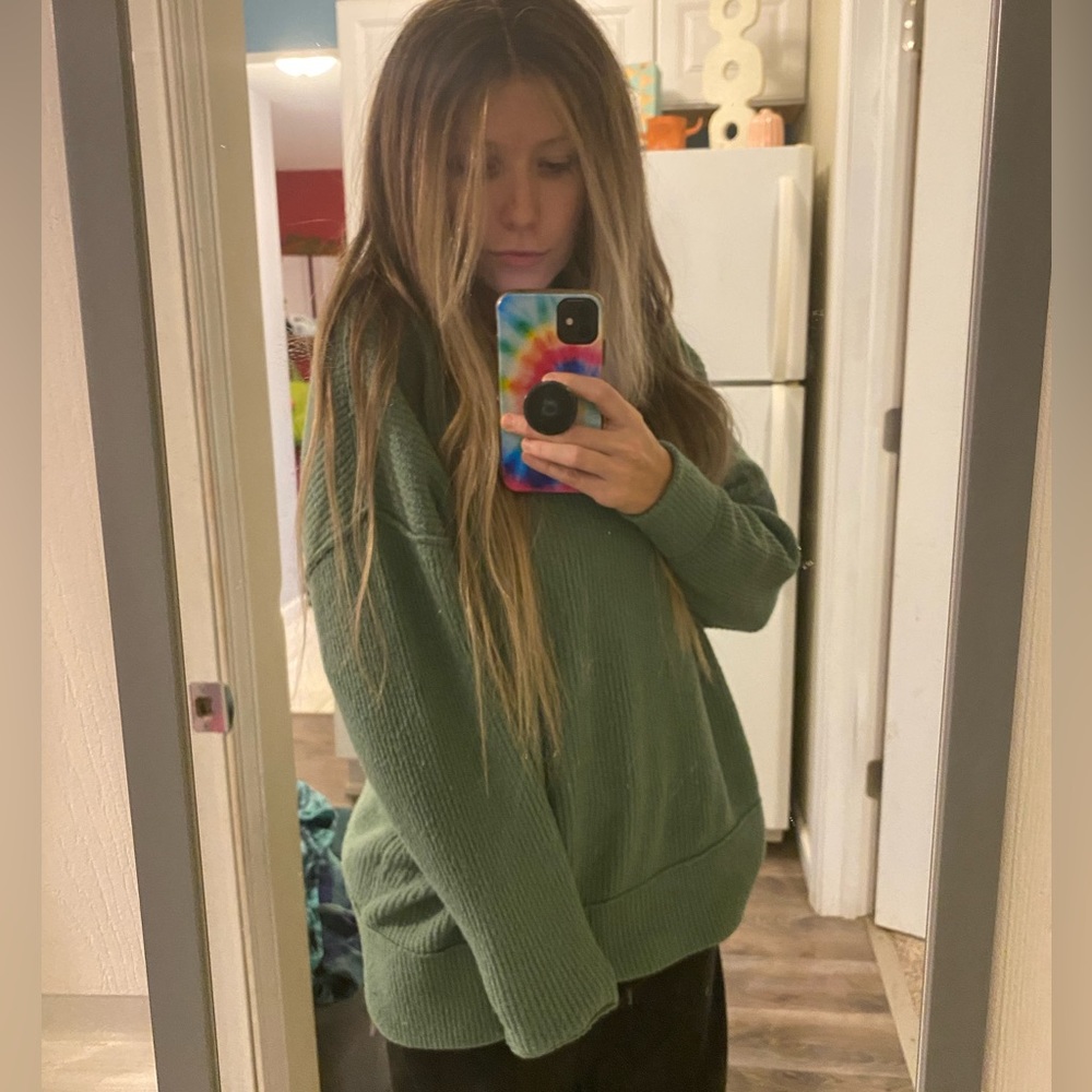Aerie sweater